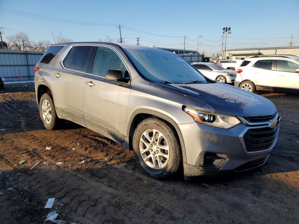 Photo 4 from auction – 2021 CHEVROLET TRAVERSE with VIN 1GNERFKW0MJ191703