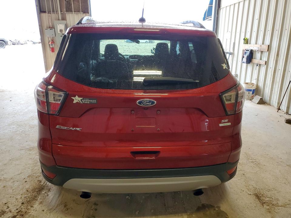 Photo 6 from auction – 2018 FORD ESCAPE with VIN 1FMCU0GD7JUA63676