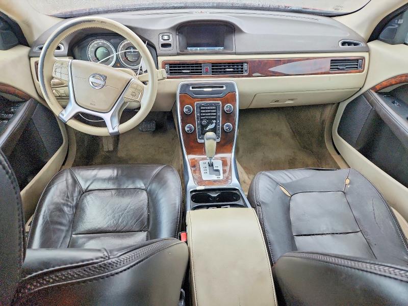 Photo 8 from auction – 2012 VOLVO XC70 3.2 with VIN YV4940BZ7C1131316