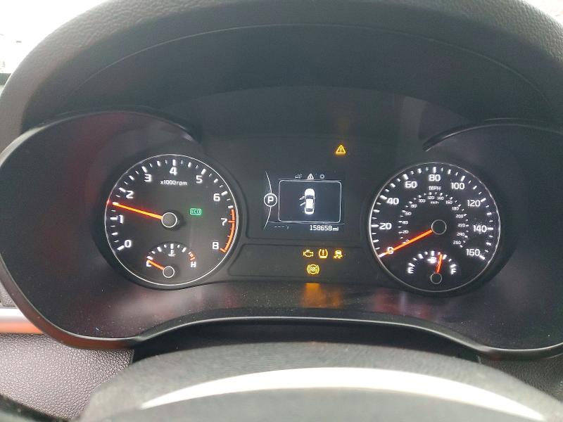 Photo 9 from auction – 2016 KIA OPTIMA with VIN 5XXGU4L34GG113507