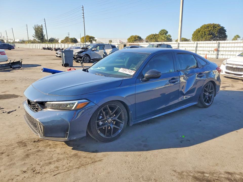 HONDA CIVIC 2025 with VIN 2HGFE2F52SH595802 - Photo from auction