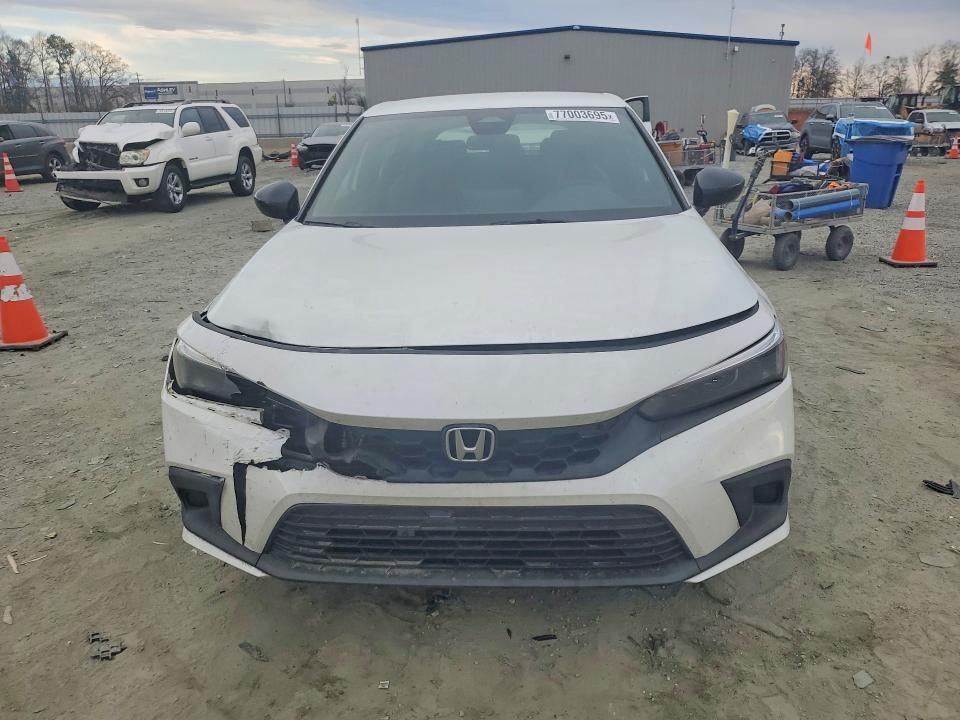 Photo 5 from auction – 2024 HONDA CIVIC SPOR with VIN 19XFL2H83RE031495