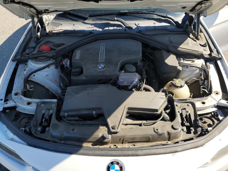 Photo 11 from auction – 2016 BMW 328 with VIN WBA8E9G55GNT47425