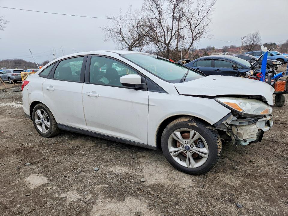 Photo 4 from auction – 2012 FORD FOCUS with VIN 1FAHP3F29CL419448