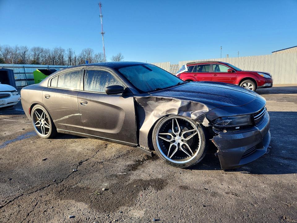 Photo 4 from auction – 2015 DODGE CHARGER with VIN 2C3CDXBG1FH752044