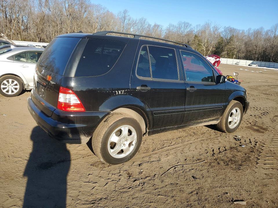 Photo 3 from auction – 2003 MERCEDES-BENZ ML 350 with VIN 4JGAB57E33A412078
