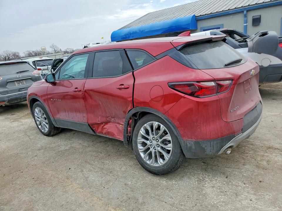 Photo 2 from auction – 2021 CHEVROLET BLAZER with VIN 3GNKBCRS9MS587734