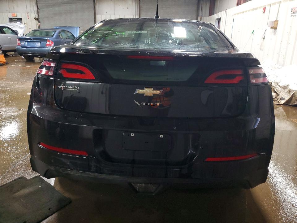 Photo 6 from auction – 2013 CHEVROLET VOLT with VIN 1G1RA6E46DU112926
