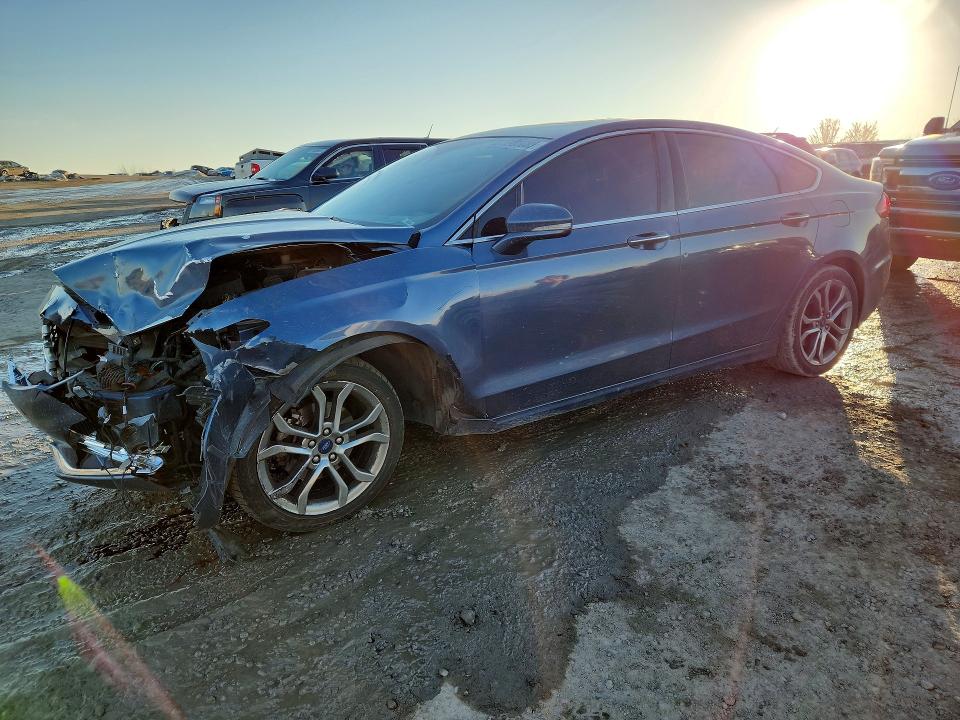 FORD FUSION 2019 with VIN 3FA6P0CDXKR141834 - Photo from auction