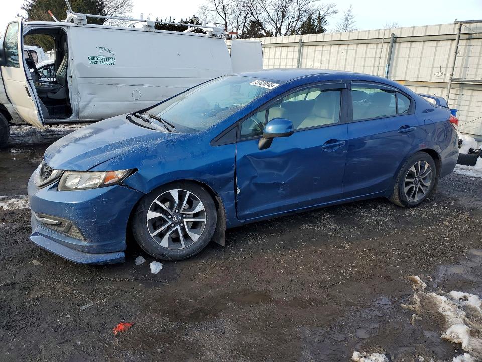 HONDA CIVIC LX 2014 with VIN 19XFB2F56EE201337 - Photo from auction