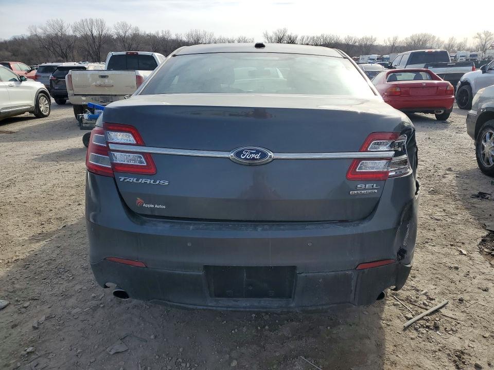 Photo 6 from auction – 2018 FORD TAURUS with VIN 1FAHP2E84JG114154