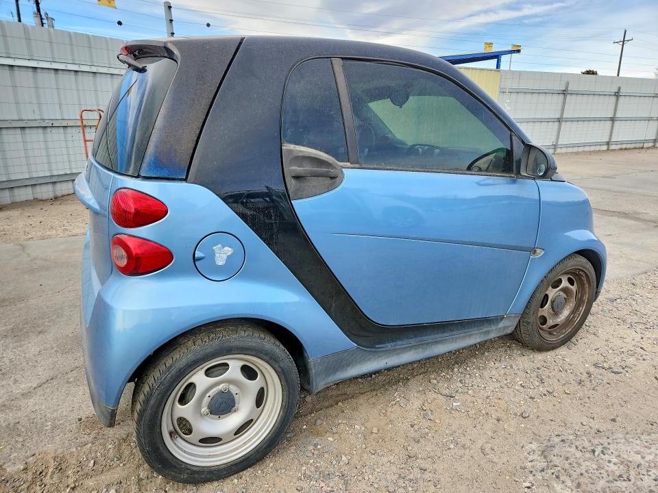 Photo 3 from auction – 2013 SMART FORTWO with VIN WMEEJ3BA7DK622651