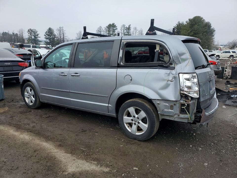 Photo 2 from auction – 2015 DODGE GRAND CARA with VIN 2C4RDGBG0FR663565