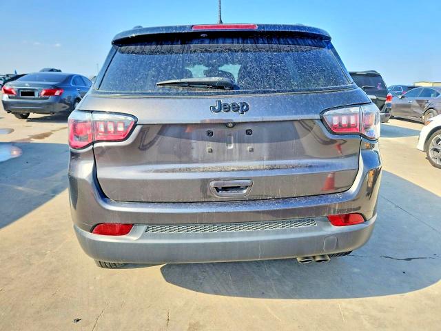 Photo 6 from auction – 2019 JEEP COMPASS with VIN 3C4NJCBB7KT677362