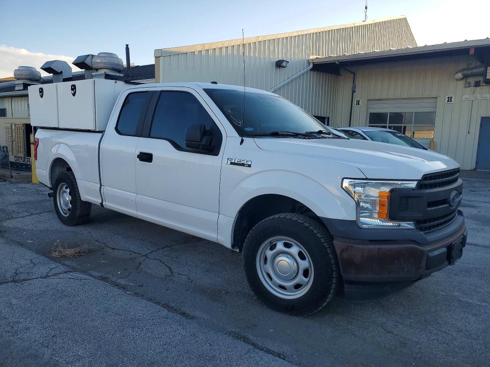 Photo 4 from auction – 2018 FORD F150 with VIN 1FTEX1C53JKE03829