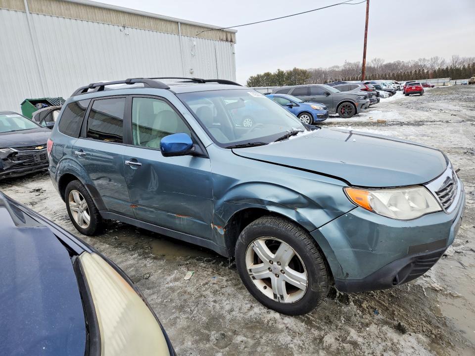 Photo 4 from auction – 2010 SUBARU FORESTER with VIN JF2SH6CC6AH773098