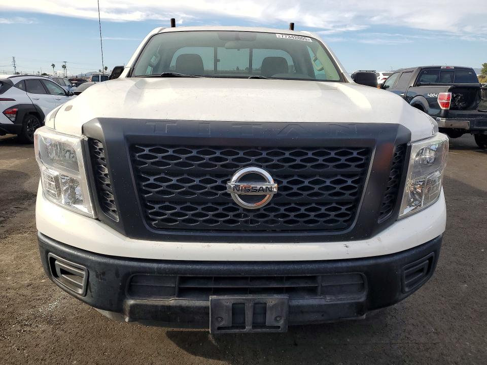 Photo 5 from auction – 2018 NISS TITAN with VIN 1N6AA1R90JN516529