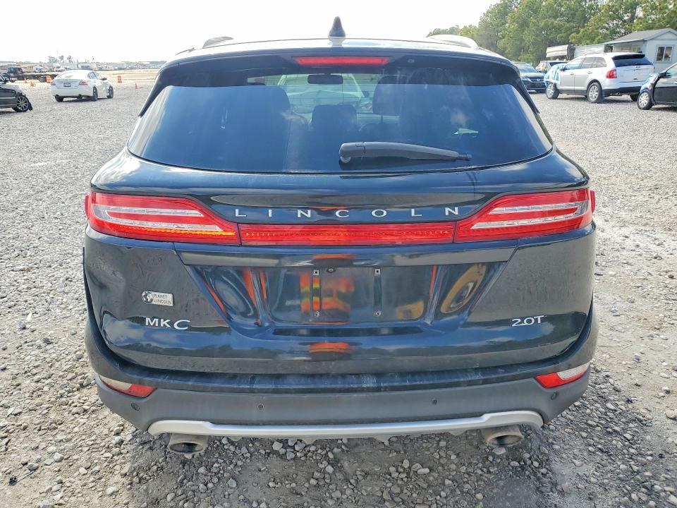 Photo 6 from auction – 2018 LINCOLN MKC with VIN 5LMCJ1C9XJUL20746