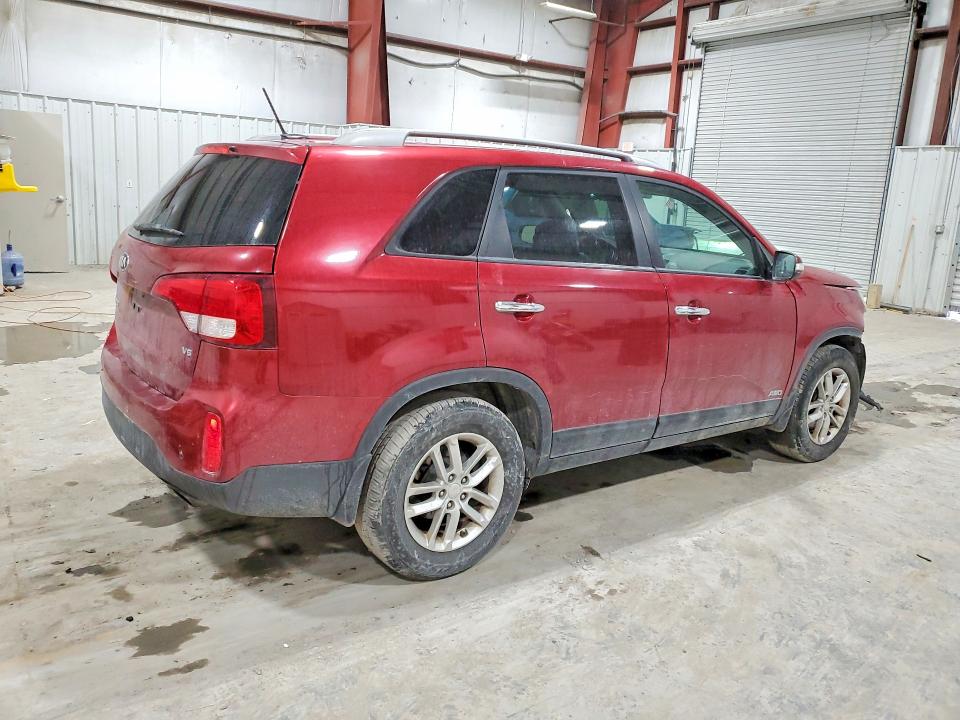 صورة رقم 3 من المزاد - 2015 KIA SORENTO مع VIN 5XYKTDA75FG616993