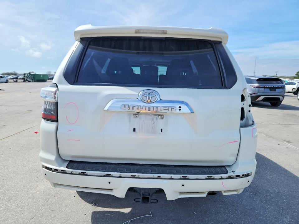 Фото 6 с аукциона – 2016 TOYOTA 4RUNNER SR с VIN JTEZU5JR7G5138262