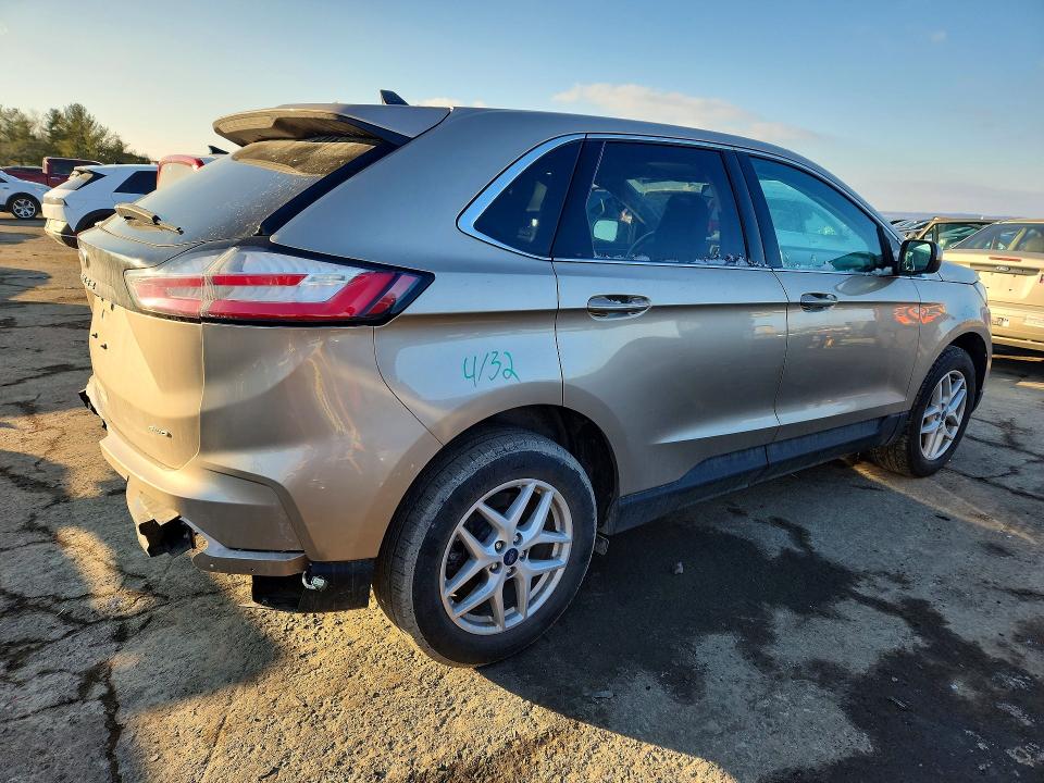 Photo 3 from auction – 2021 FORD EDGE SEL with VIN 2FMPK4J95MBA13792