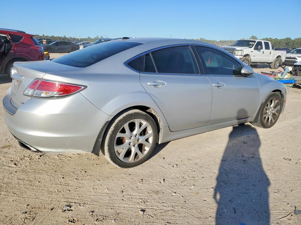 Photo 3 from auction – 2012 MAZDA 6 with VIN 1YVHZ8CBXC5M10388