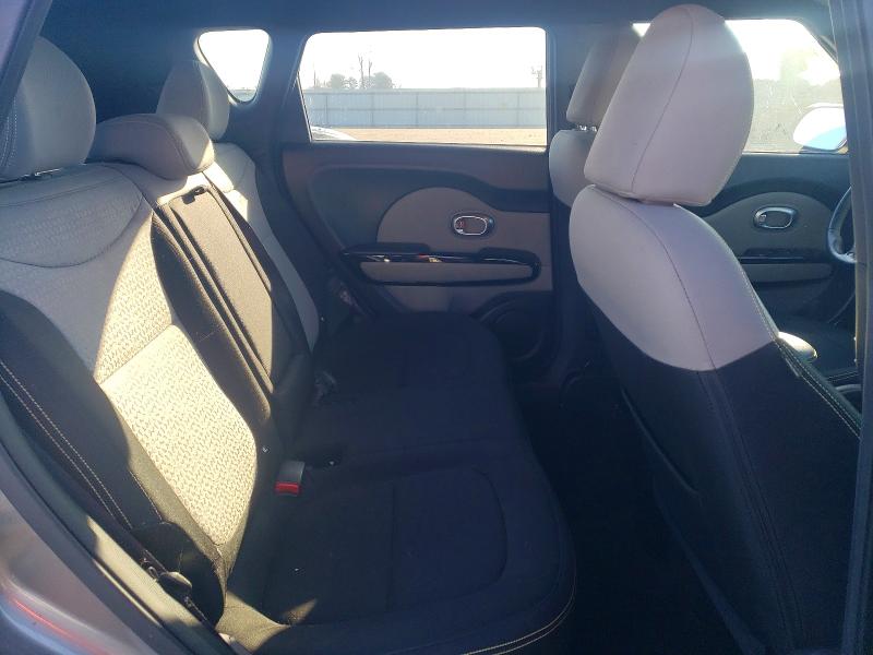 Photo 11 from auction – 2015 KIA SOUL with VIN KNDJP3A51F7129764