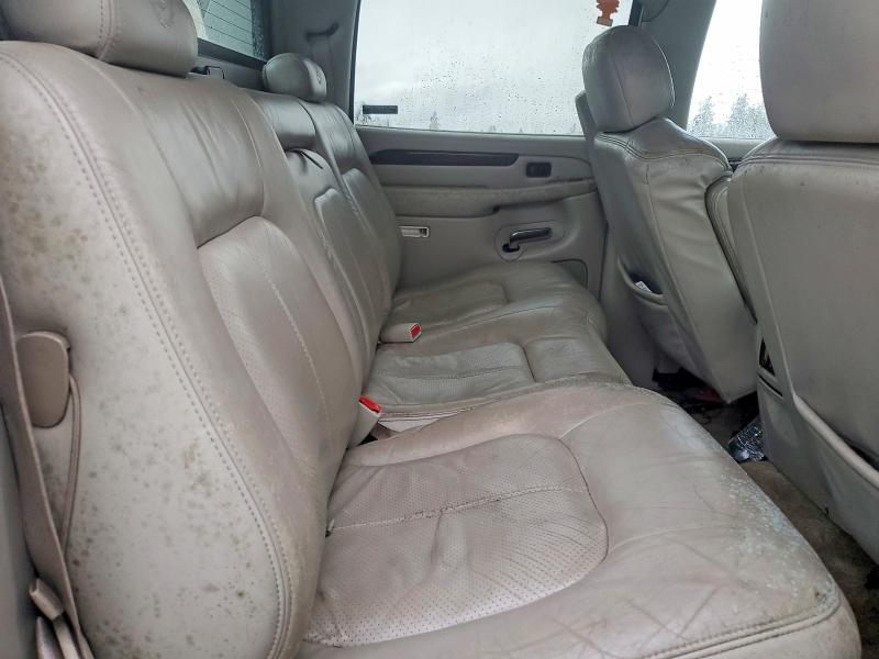 Photo 10 from auction – 2002 CADILLAC ESCALADE with VIN 3GYEK63N52G271008