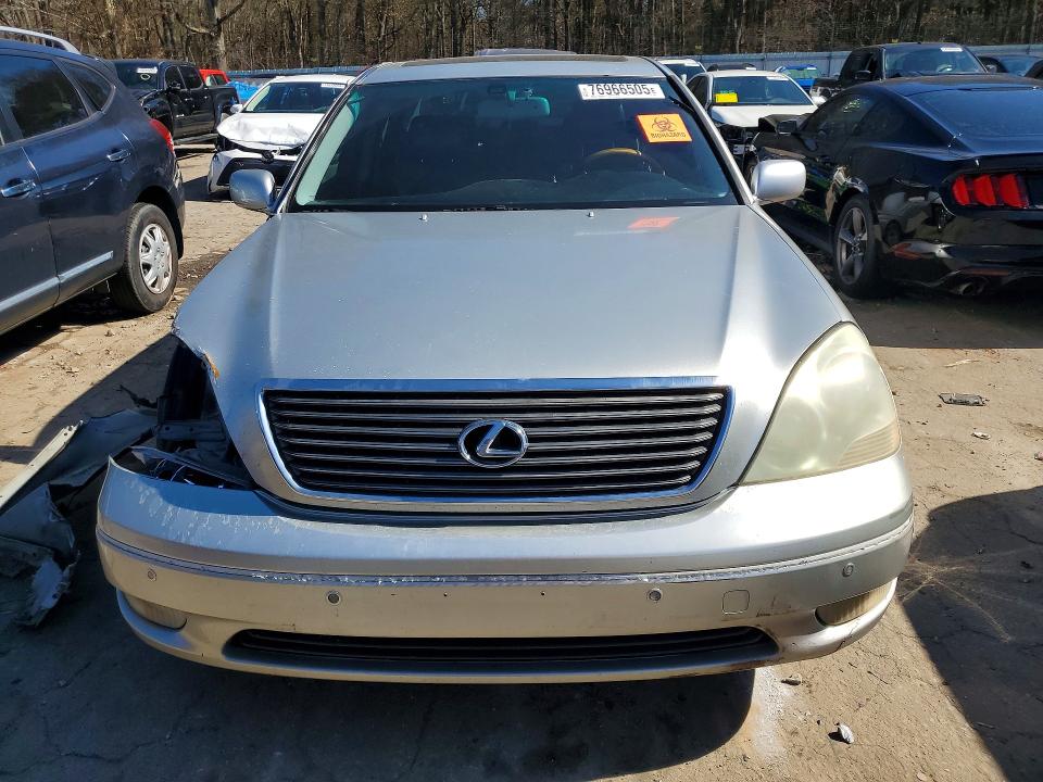 Photo 5 from auction – 2003 LEXUS LS with VIN JTHBN30F030092892