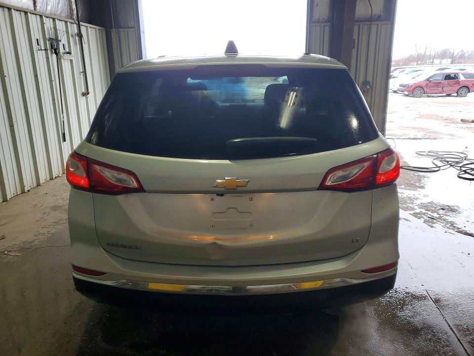 Photo 6 from auction – 2019 CHEVROLET EQUINOX with VIN 2GNAXKEV3K6131604
