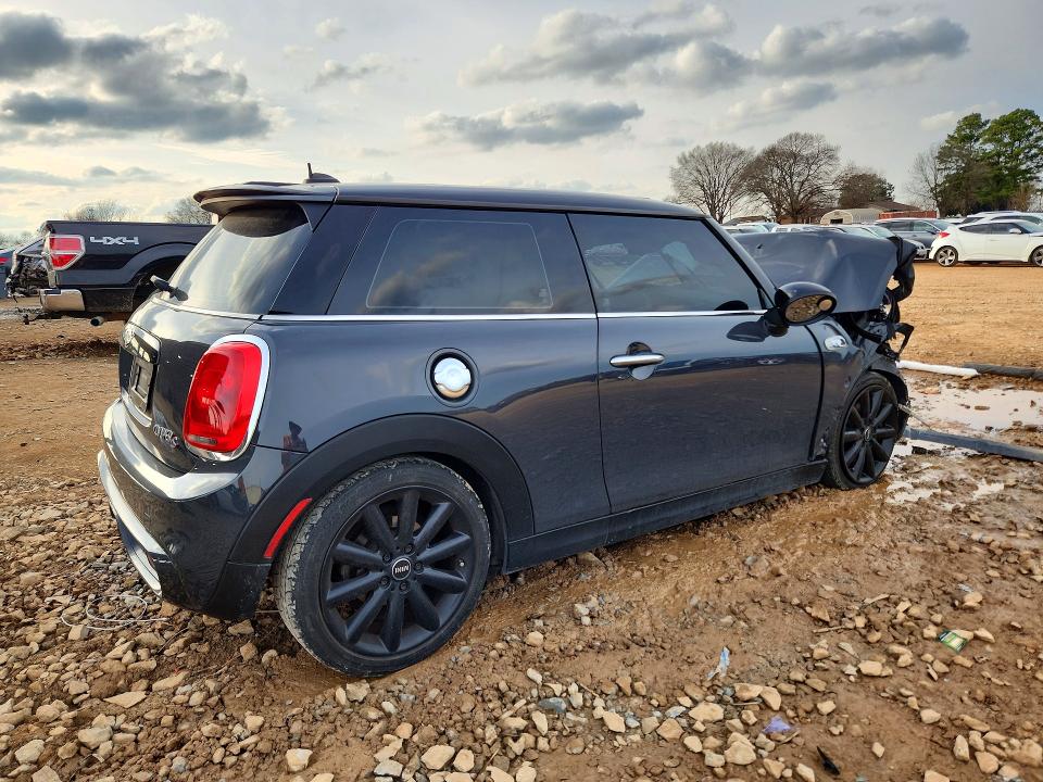 Photo 3 from auction – 2014 MINI COOPER with VIN WMWXM7C57ET731997