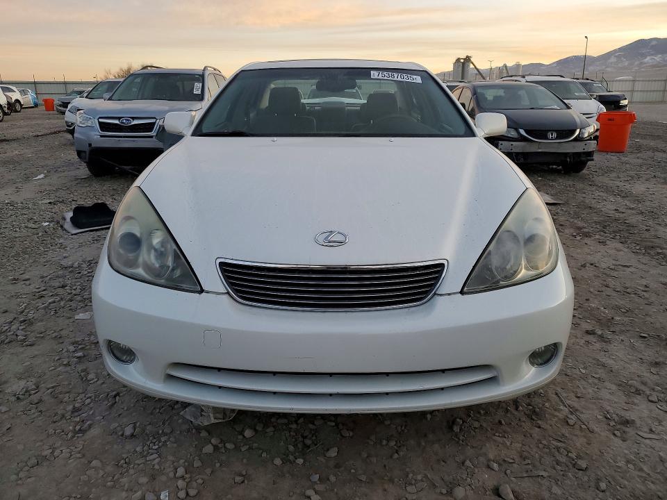 Photo 5 from auction – 2005 LEXUS ES 330 with VIN JTHBA30G355132067