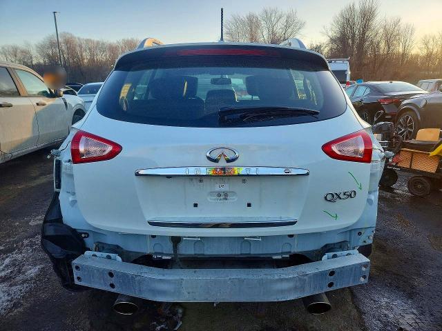 Photo 6 from auction – 2016 INFINITY QX50 with VIN JN1BJ0RR3GM266173