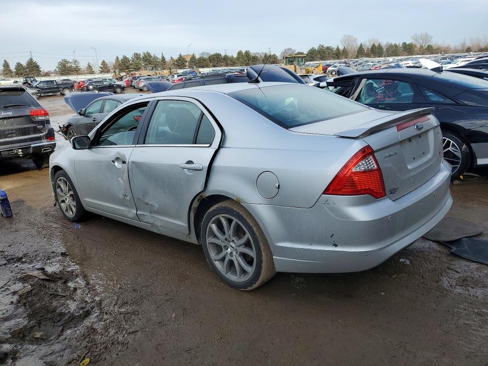 Photo 2 from auction – 2012 FORD FUSION with VIN 3FAHP0HA2CR360974