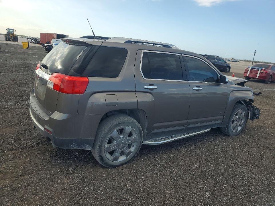 Photo 3 from auction – 2011 GMC TERRAIN with VIN 2CTFLWE52B6416980