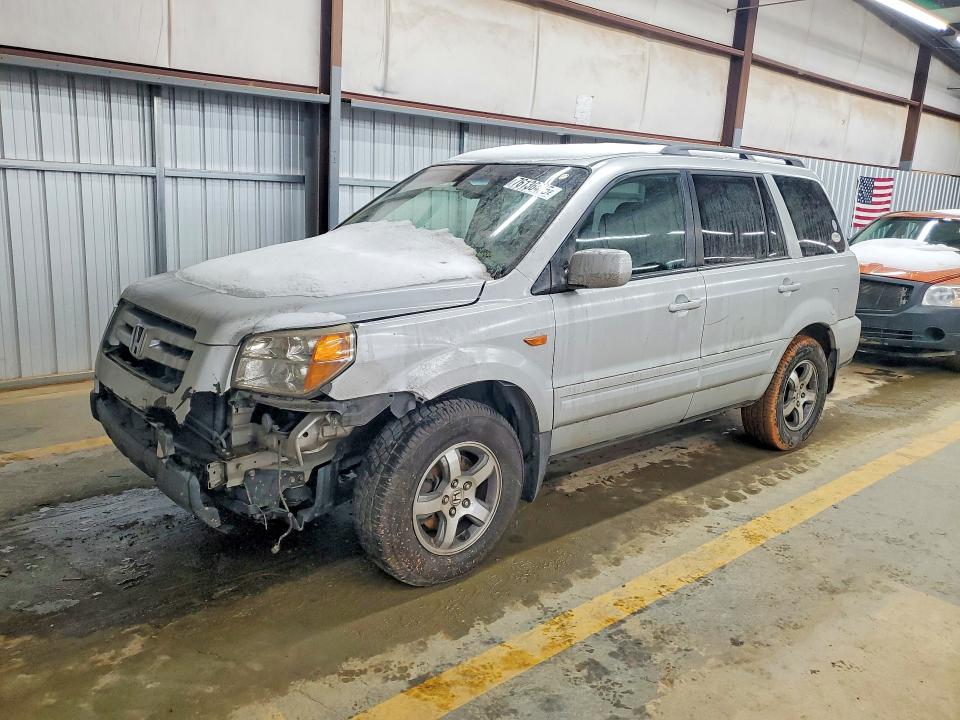 HONDA PILOT 2006 with VIN 5FNYF28696B016889 - Photo from auction
