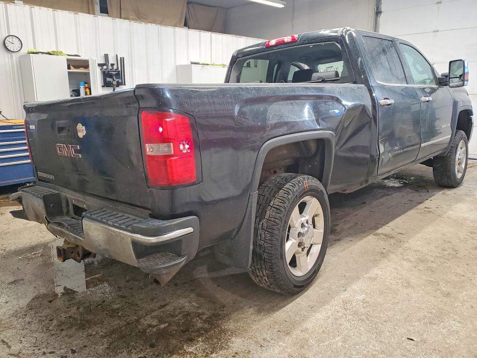 Photo 3 from auction – 2016 GMC SIERRA with VIN 1GT12TEG0GF191447