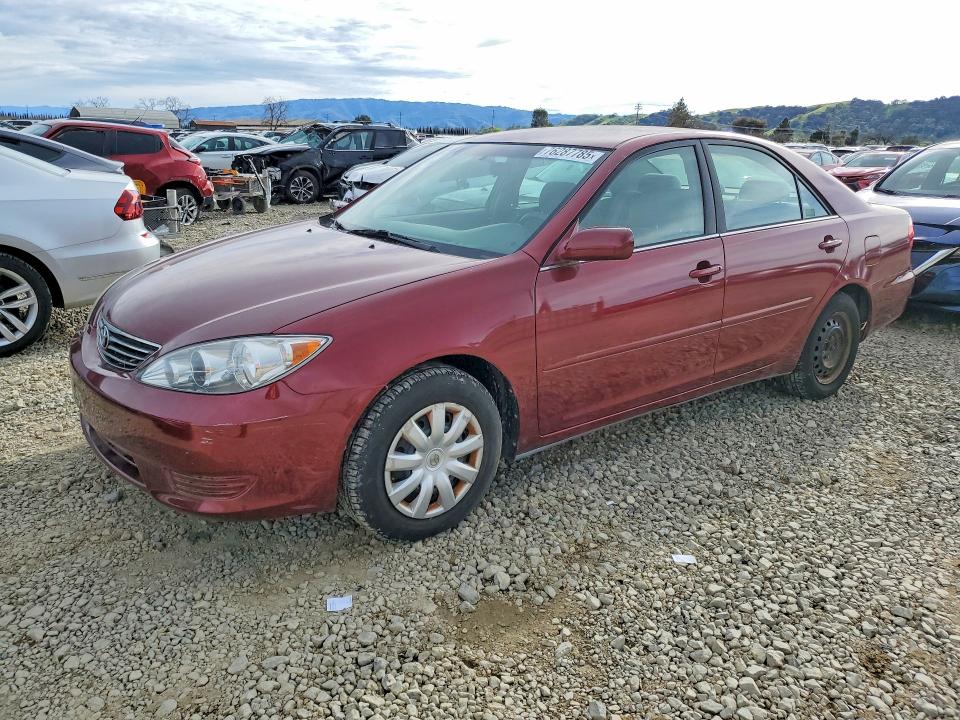 TOYOTA CAMRY 2005 with VIN 4T1BE32K55U395119 - Photo from auction