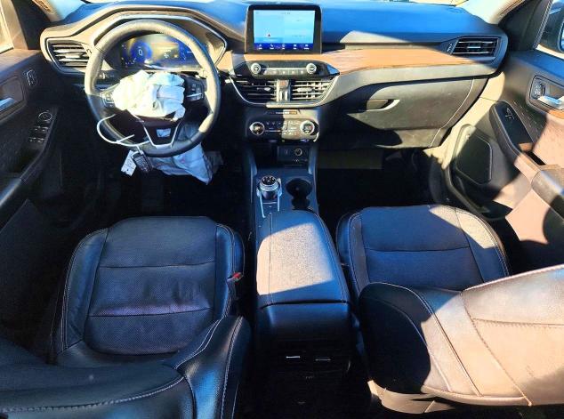 Photo 8 from auction – 2020 FORD ESCAPE with VIN 1FMCU9J92LUC26679