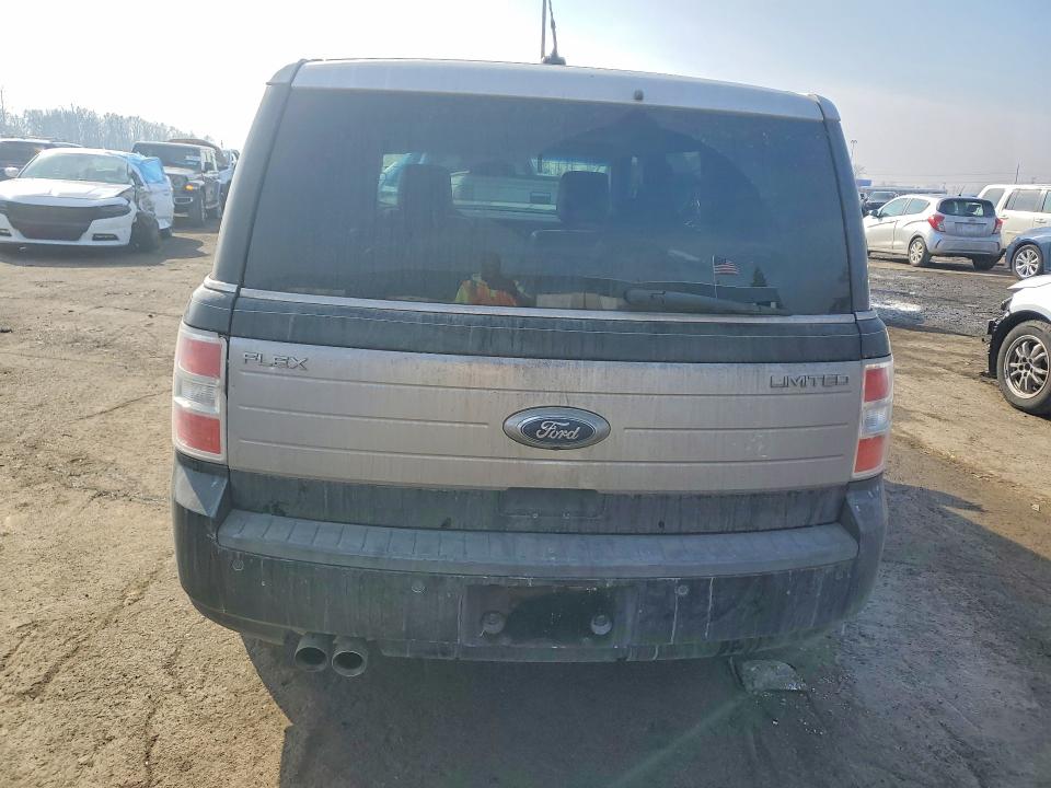 Photo 6 from auction – 2009 FORD FLEX with VIN 2FMDK53C79BA12832