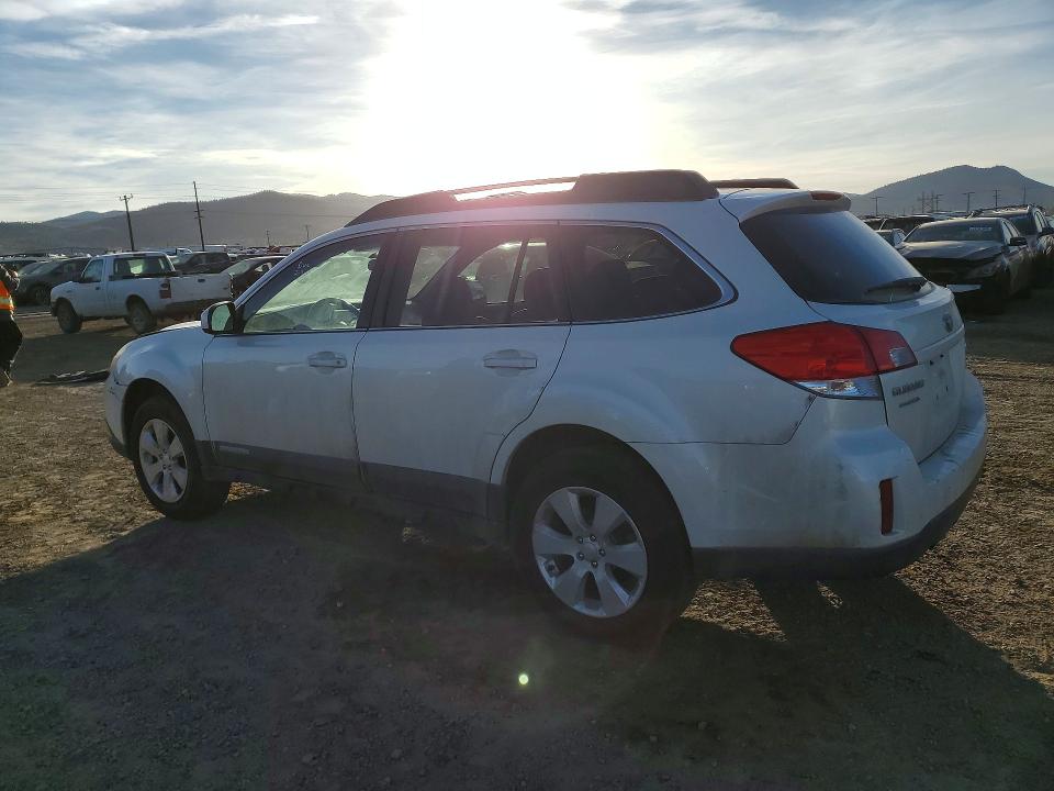 Photo 2 from auction – 2011 SUBARU OUTBACK 2. with VIN 4S4BRCCC6B3318501