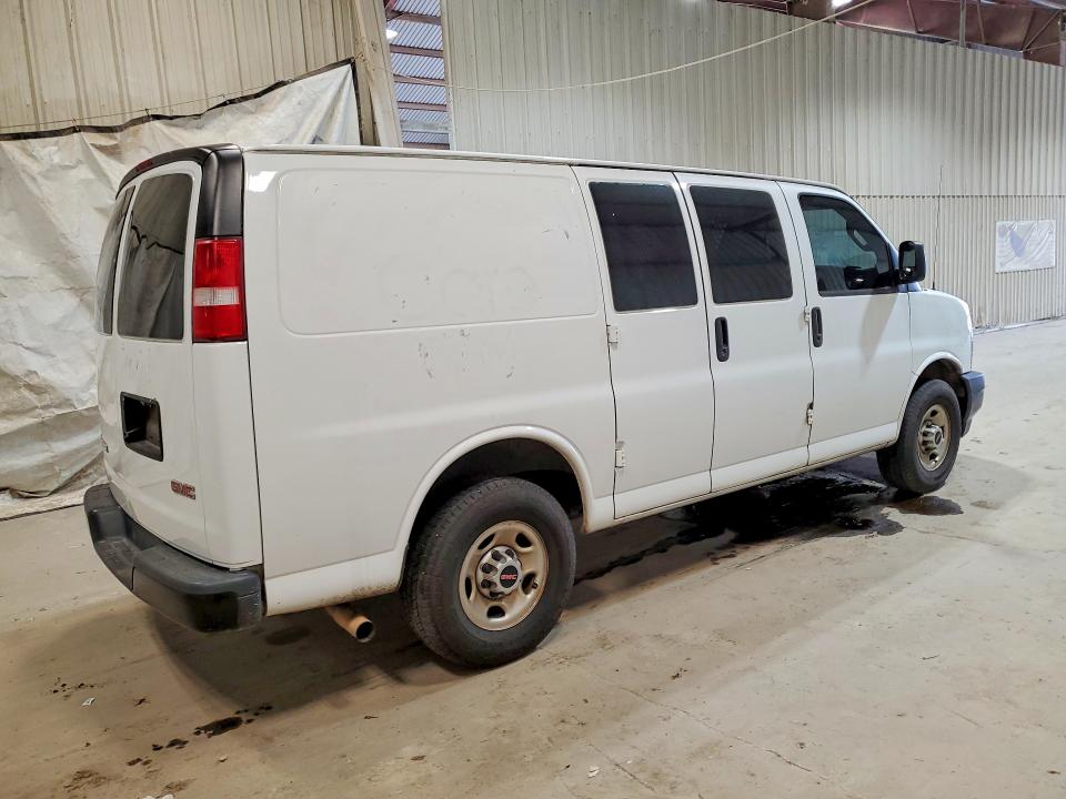 Photo 3 from auction – 2018 GMC SAVANA with VIN 1GTW7AFP7J1332335