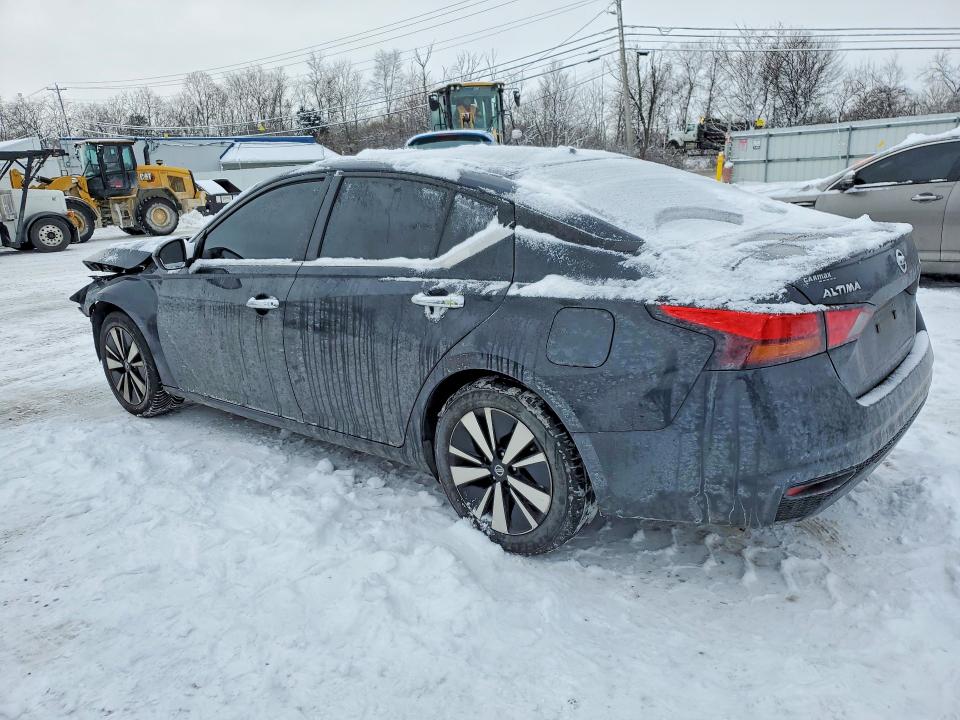 Photo 2 from auction – 2022 NISSAN ALTIMA with VIN 1N4BL4DV3NN381999