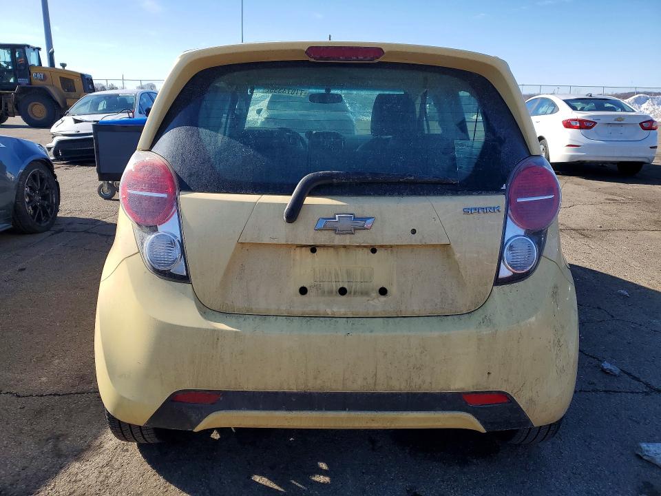 Photo 6 from auction – 2014 CHEVROLET SPARK 1LT with VIN KL8CD6S97EC550410