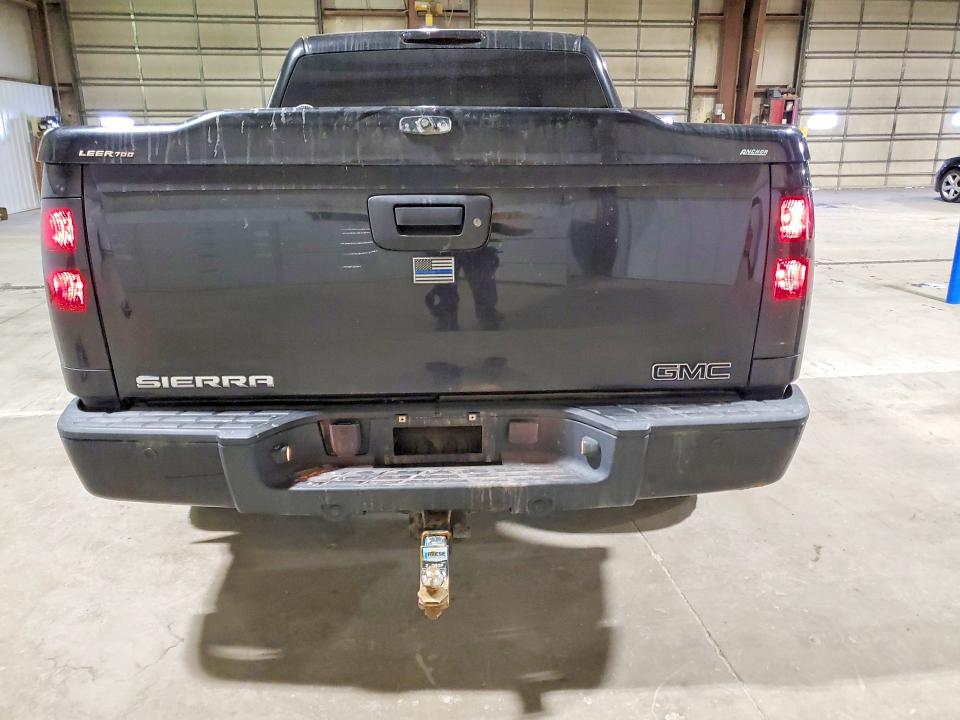 Photo 6 from auction – 2008 GMC NEW SIERRA with VIN 2GTEK638581275030