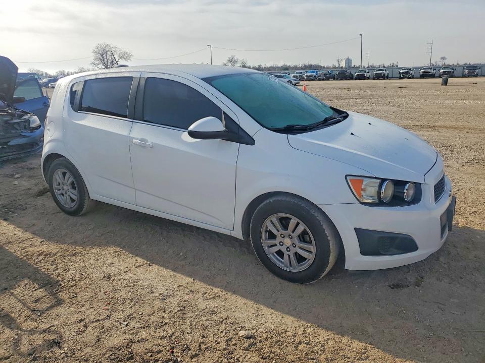 Photo 4 from auction – 2015 CHEVROLET SONIC with VIN 1G1JC6SH0F4118786