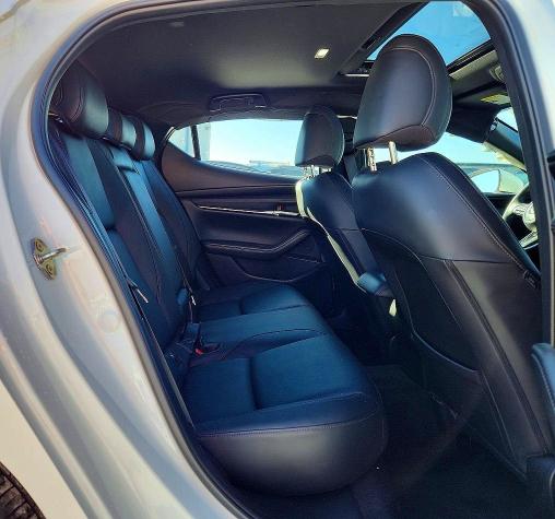 Photo 10 from auction – 2024 MAZDA 3 with VIN JM1BPALM9R1654673