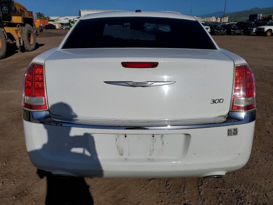 Foto 6 de la subasta – 2014 CHRYSLER 300 con VIN 2C3CCAAG9EH379884