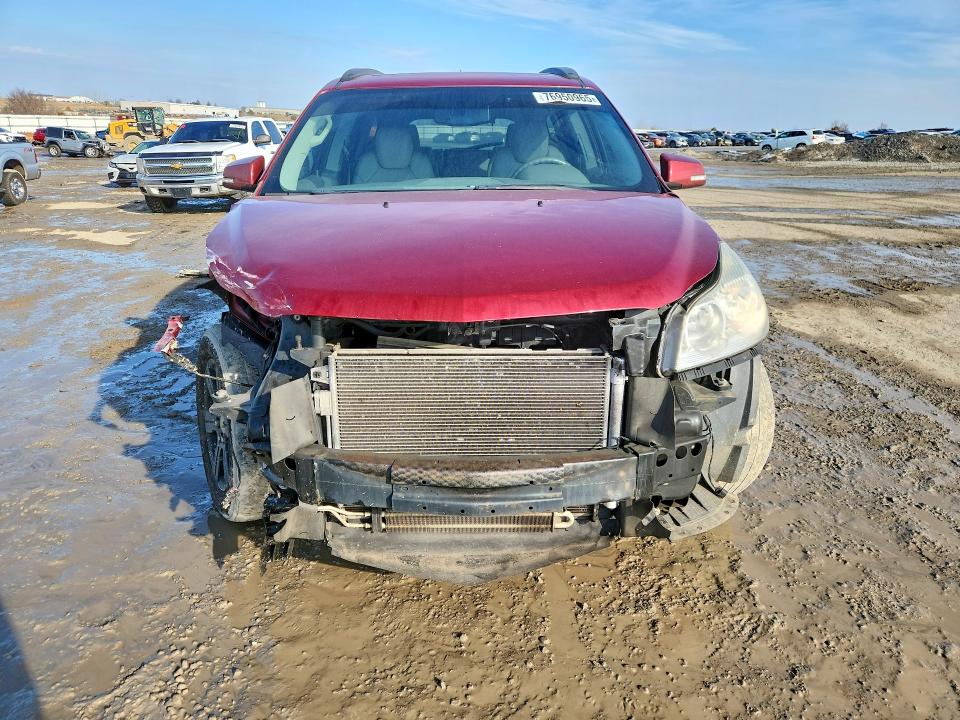 Photo 5 from auction – 2011 CHEVROLET TRAVERSE L with VIN 1GNKVJED4BJ372019
