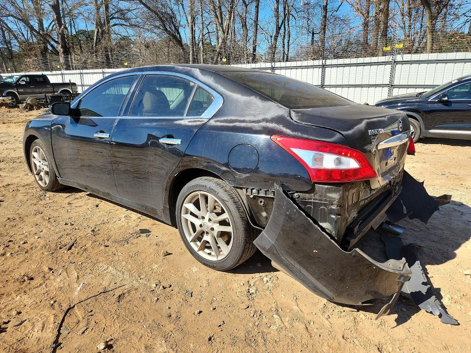 Photo 2 from auction – 2009 NISS MAXIMA with VIN 1N4AA51E49C858520